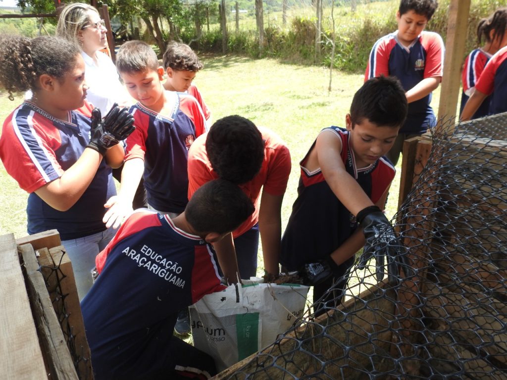 Carbotex constrói composteira em escola municipal de Araçariguama 3